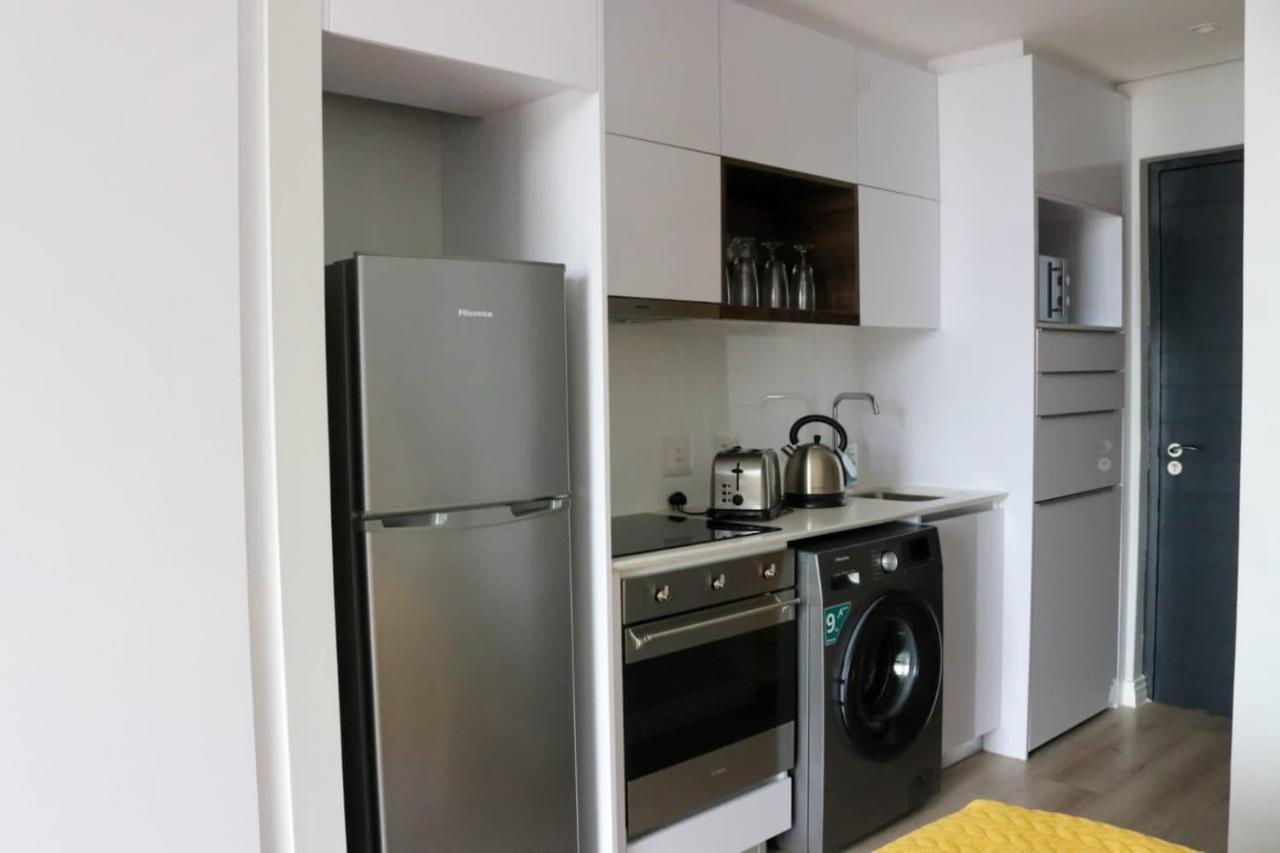 Апартаменты 2218 At 16 On Bree Кейптаун Экстерьер фото